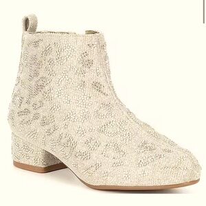 GB
Girls' Jayden Rhinestone Leopard Print Dress Booties